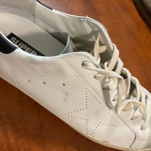 Golden Goose Super Star size 44
